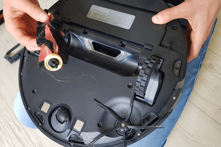 Hair wraps around the brush of the Roborock S6